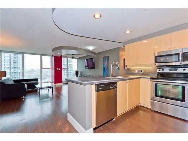 Main Photo: 2005 1009 EXPO Boulevard in Vancouver: Yaletown Condo for sale (Vancouver West)  : MLS®# V957571