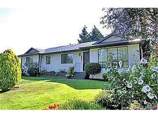 Photo 1: 753 Mapleton Pl in VICTORIA: SW Royal Oak House for sale (Saanich West)  : MLS®# 346393