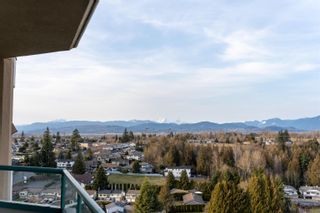 Photo 2: 1604 3190 GLADWIN Road in Abbotsford: Central Abbotsford Condo for sale in "Regency Park" : MLS®# R2771315