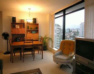 Photo 4: 1208 155 W 1ST ST in North Vancouver: Lower Lonsdale Condo for sale in "TIME" : MLS®# V571820