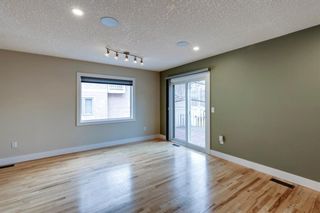 Photo 14: 5917 Bow Crescent NW in Calgary: Bowness Detached for sale : MLS®# A1216142