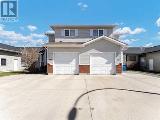 Photo 2: 543 Stark Way SE in Medicine Hat: House for sale : MLS®# A2122622
