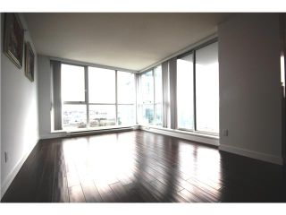 Photo 2: 2802 1408 STRATHMORE MEWS in Vancouver: Yaletown Condo for sale in "WEST ONE" (Vancouver West)  : MLS®# V955792
