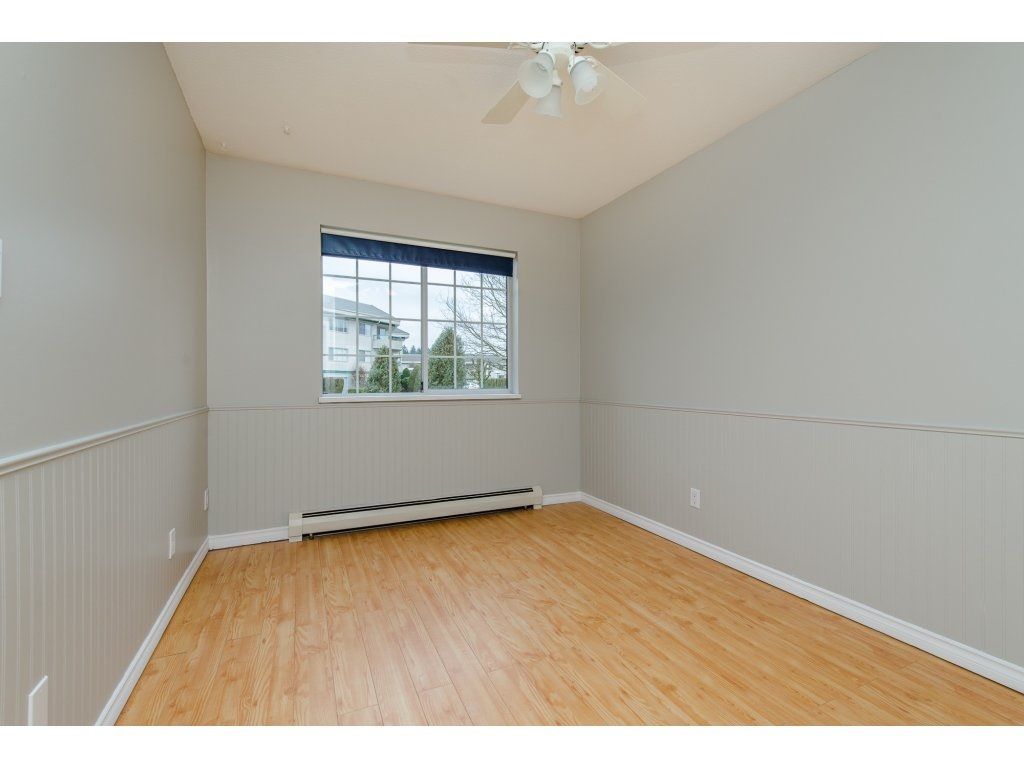 Photo 12: Photos: 202 2491 GLADWIN Road in Abbotsford: Abbotsford West Condo for sale in "LAKEWOOD GARDENS" : MLS®# R2134176