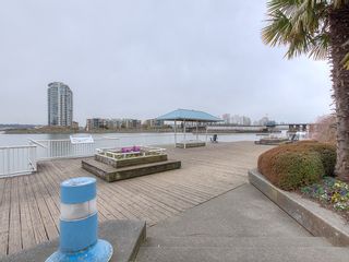 Photo 19: 603 1250 QUAYSIDE Drive in New Westminster: Quay Condo for sale in "THE PROMENADE" : MLS®# R2347094