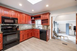 Photo 16: 12263 248 Street in Maple Ridge: Websters Corners House for sale : MLS®# R2739496