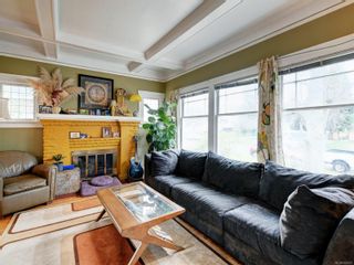 Photo 2: 255 Beechwood Ave in Victoria: Vi Fairfield East House for sale : MLS®# 924573