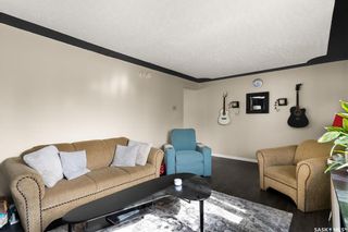 Photo 5: 3340 DAWSON Crescent in Regina: Coronation Park Residential for sale : MLS®# SK965079