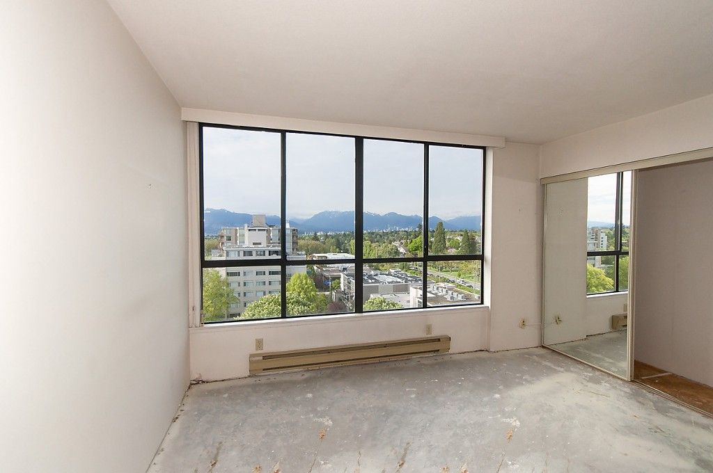 Photo 14: Photos: 1302 2115 W 40TH Avenue in Vancouver: Kerrisdale Condo for sale in "THE REGENCY" (Vancouver West)  : MLS®# R2168325