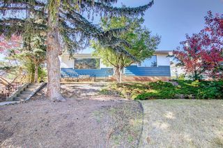 Main Photo: 2415 37 Street SW in Calgary: Glendale Detached for sale : MLS®# A2003198