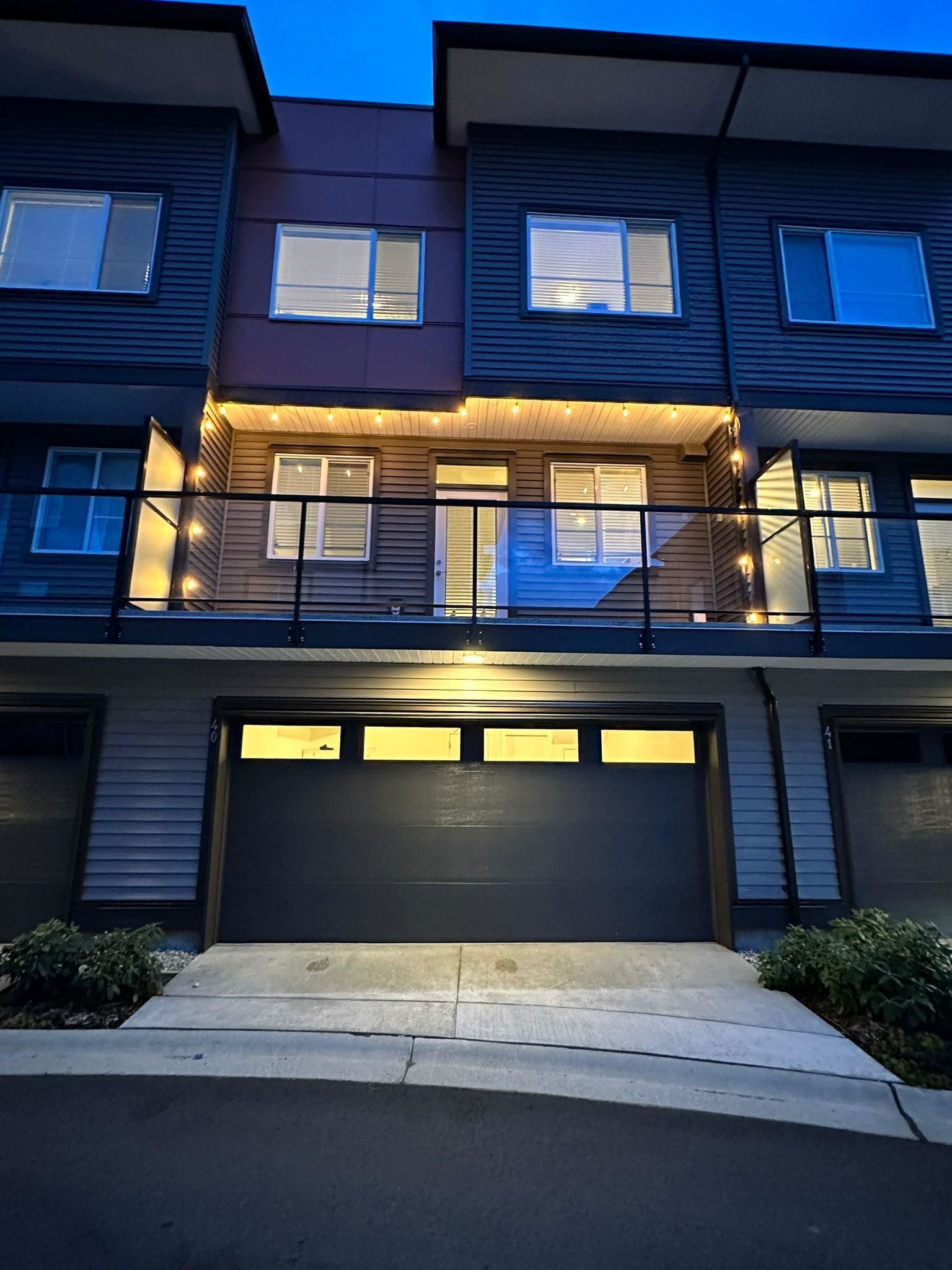 Main Photo: 40 7288 188 Street in Surrey: Clayton Townhouse for sale (Cloverdale)  : MLS®# R2770286