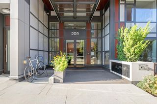 Photo 3: 605 209 E 7TH Avenue in Vancouver: Mount Pleasant VE Condo for sale (Vancouver East)  : MLS®# R2874845