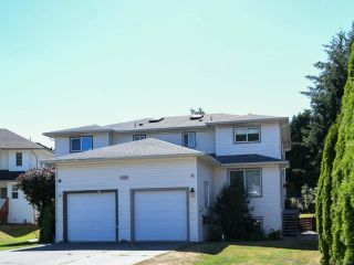 Photo 1: 139B Malcolm Pl in COURTENAY: CV Courtenay City Half Duplex for sale (Comox Valley)  : MLS®# 795649