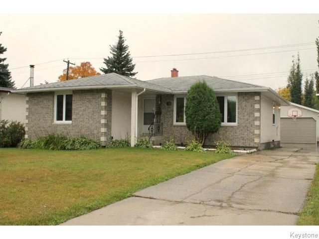 Main Photo: Crestview in Winnipeg: Single Family Detached for sale : MLS®# 1321779