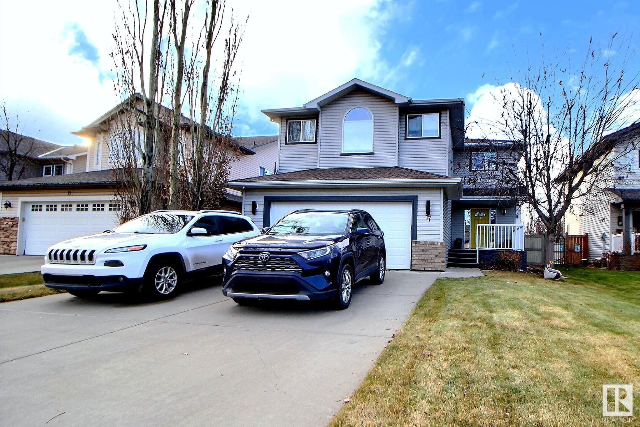 Main Photo: 17 HIGHLANDS Way: Spruce Grove House for sale : MLS®# E4364965