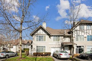 Photo 1: 39 6465 184A STREET in Surrey: Cloverdale BC Townhouse for sale (Cloverdale)  : MLS®# R2660366