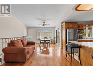 Photo 11: 5320 Burton Road Westmount: Okanagan Shuswap Real Estate Listing: MLS®# 10312943