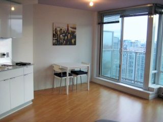 Photo 7: 3308 233 ROBSON Street in Vancouver: Downtown VW Condo for sale (Vancouver West)  : MLS®# R2073687