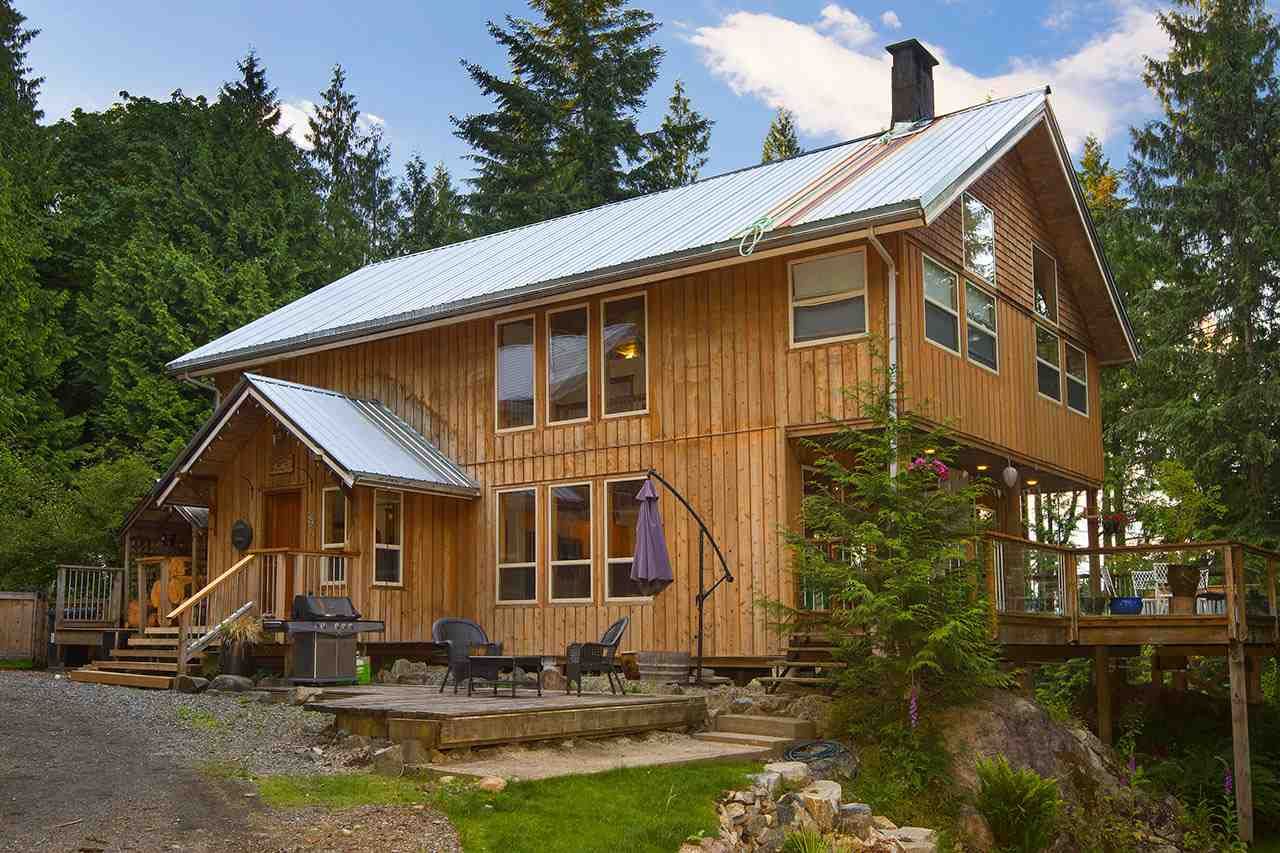 Main Photo: 894 BOLTON ROAD in : Bowen Island House for sale : MLS®# R2238962