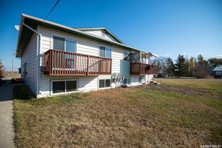 Main Photo: 111 3rd Avenue in Allan: Residential for sale : MLS®# SK911662