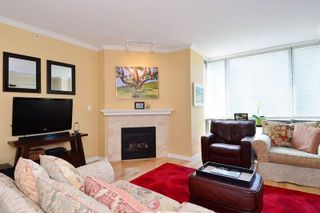 Photo 5: 304 1551 FOSTER Street: White Rock Condo for sale in "Sussex House" (South Surrey White Rock)  : MLS®# R2091761