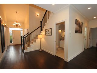 Photo 4: 5505 COMMODORE Drive in Ladner: Neilsen Grove House for sale in "MARINA GARDEN ESTATES" : MLS®# V1098689