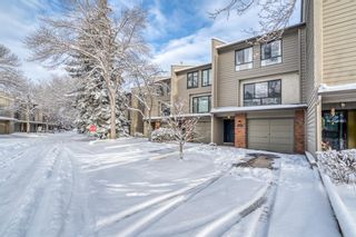 Photo 2: 14 Point Mckay Court NW in Calgary: Point McKay Row/Townhouse for sale : MLS®# A1182516