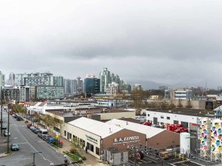 Photo 17: 308 336 E 1ST Avenue in Vancouver: Mount Pleasant VE Condo for sale (Vancouver East)  : MLS®# R2254984