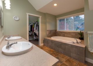 Photo 14: 1011 PENNYLANE Place in Squamish: Hospital Hill House for sale : MLS®# R2514779