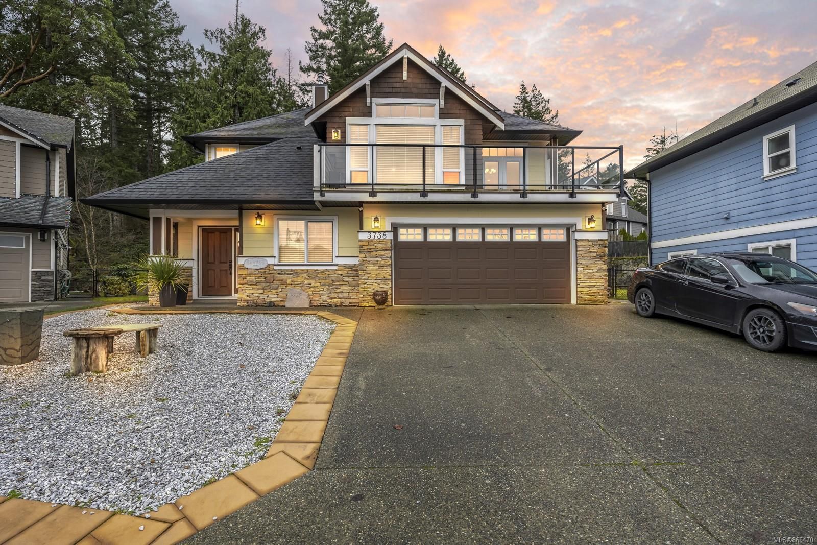 Main Photo: 3738 Ridge Pond Dr in Langford: La Happy Valley House for sale : MLS®# 865470