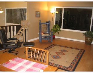 Photo 3: 649 SARGENT Court in Coquitlam: Central Coquitlam House for sale in "CENTRAL COQUITLAM" : MLS®# V641409