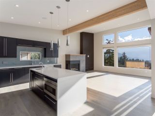 Photo 9: 9 40781 THUNDERBIRD Ridge in Squamish: Garibaldi Highlands House for sale in "Stonehaven" : MLS®# R2220919