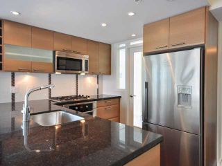 Photo 6: 806 1690 W 8TH Avenue in Vancouver: Fairview VW Condo for sale in "MUSEE" (Vancouver West)  : MLS®# V817845