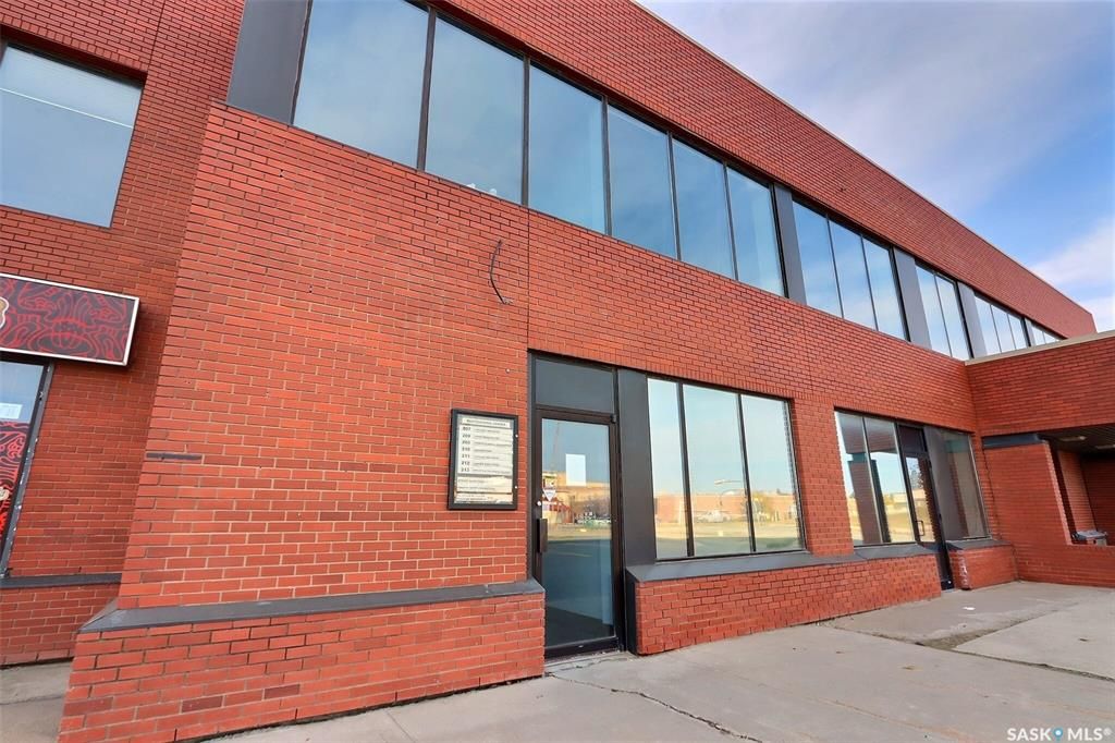 Main Photo: PC2 77 15th Street East in Prince Albert: Midtown Commercial for lease : MLS®# SK911507