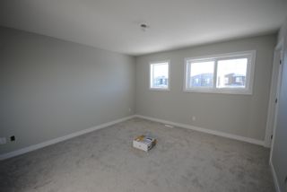 Photo 18: 592 MEADOWVIEW Drive: Fort Saskatchewan House Half Duplex for sale : MLS®# E4234544