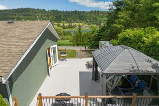 Photo 2: 2057 Lakeside Dr in Nanaimo: Na South Nanaimo Single Family Residence for sale : MLS®# 966902