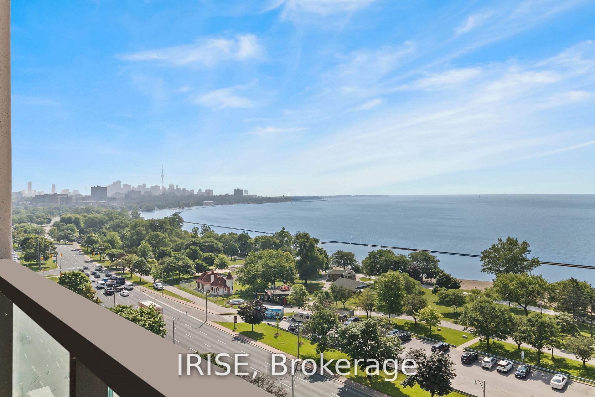 Main Photo: 1208 1928 Lakeshore Boulevard W in Toronto: South Parkdale Condo for sale (Toronto W01)  : MLS®# W6786910