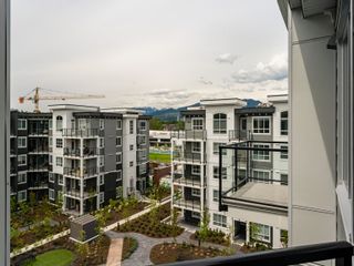 Photo 7: 1608 2180 KELLY Avenue in Port Coquitlam: Central Pt Coquitlam Condo for sale : MLS®# R2711293
