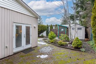 Photo 30: 2132 Stadacona Dr in Comox: CV Comox (Town of) Manufactured Home for sale (Comox Valley)  : MLS®# 892279