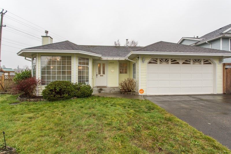 Main Photo: 19848 53RD Avenue in Langley: Langley City House for sale : MLS®# R2236557