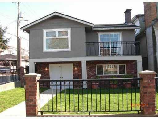 Main Photo: 7028 BERKELEY Street in Vancouver: Fraserview VE House for sale (Vancouver East)  : MLS®# V828686
