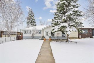 Main Photo: 4407 46 Avenue SW in Calgary: Glamorgan Detached for sale : MLS®# A2126296