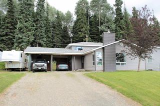 Photo 1: 8 SCOTT Crescent in Mackenzie: Mackenzie -Town House for sale (Mackenzie (Zone 69))  : MLS®# R2605024