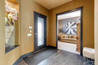 Photo 4: 23 Evercreek Bluffs Road SW in Calgary: Evergreen Detached for sale : MLS®# A2047171