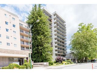 Photo 19: 607 150 E 15TH Street in North Vancouver: Central Lonsdale Condo for sale in "Lion's Gate Plaza" : MLS®# R2463115