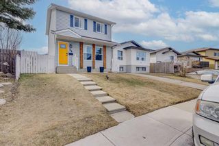 Photo 1: 35 Whitworth Way NE in Calgary: Whitehorn Detached for sale : MLS®# A2124398