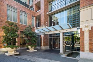 Photo 3: N807 737 Humboldt St in Victoria: Vi Downtown Condo for sale : MLS®# 898704