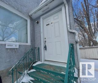 Photo 4: 10564 92 Street in Edmonton: Zone 13 House for sale : MLS®# E4380407