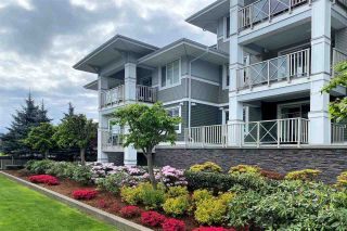 Photo 1: 204 46262 FIRST Avenue in Chilliwack: Chilliwack E Young-Yale Condo for sale in "The Summit" : MLS®# R2573798