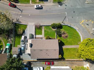 Photo 8: 955 Hereward Rd in Victoria: VW Victoria West Single Family Residence for sale (Victoria West)  : MLS®# 964118